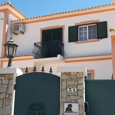 Casa Cipreste V4